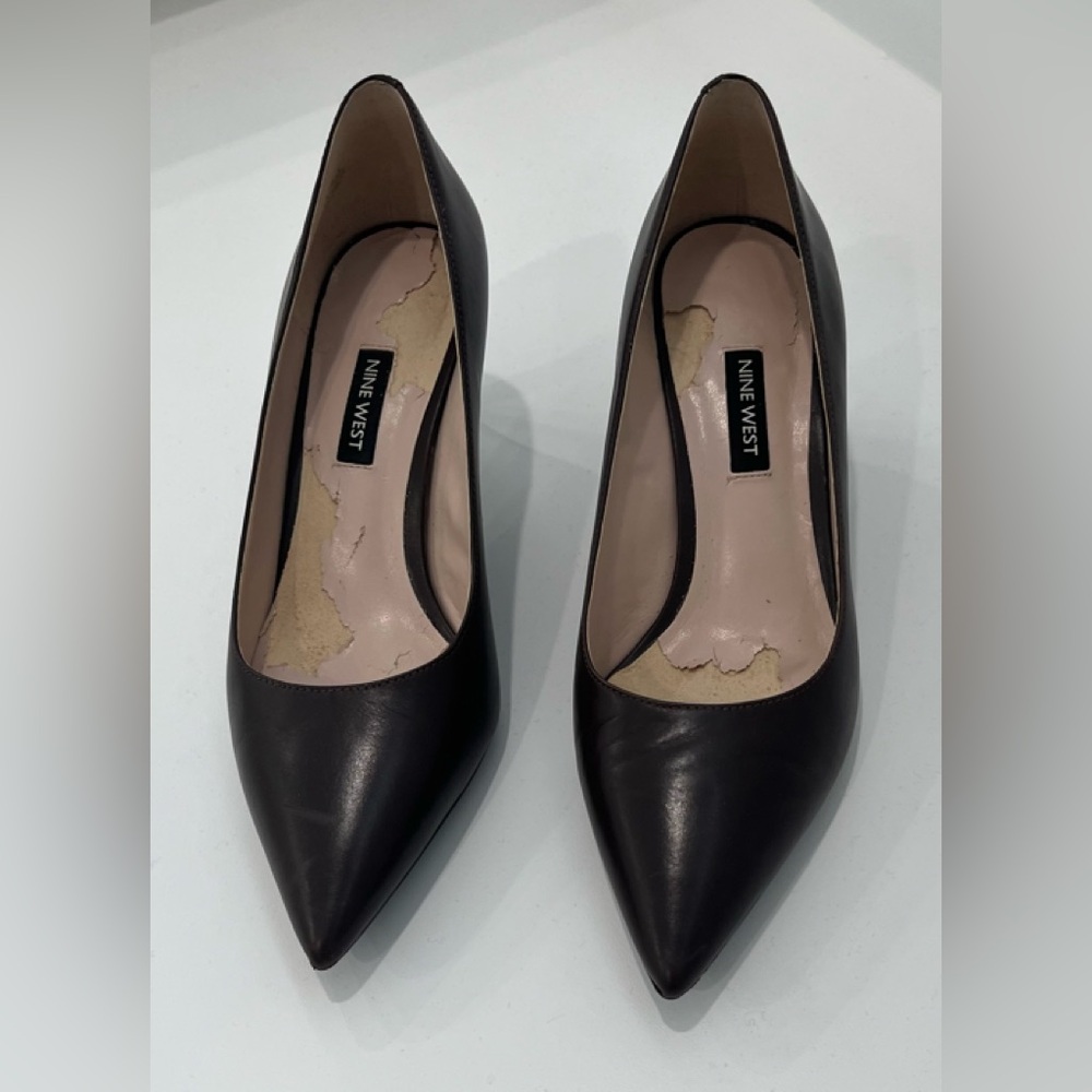 Nine West SOHO9X9 Dark Brown Leather Heels, Size 8 1/2